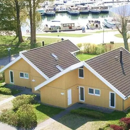 Holiday home Mueritz In Rechlin-nord *